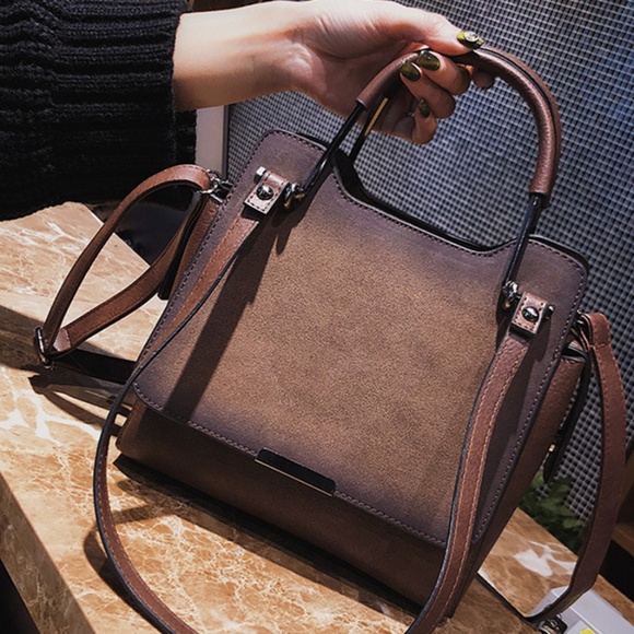 NEW BERLIN Handbag